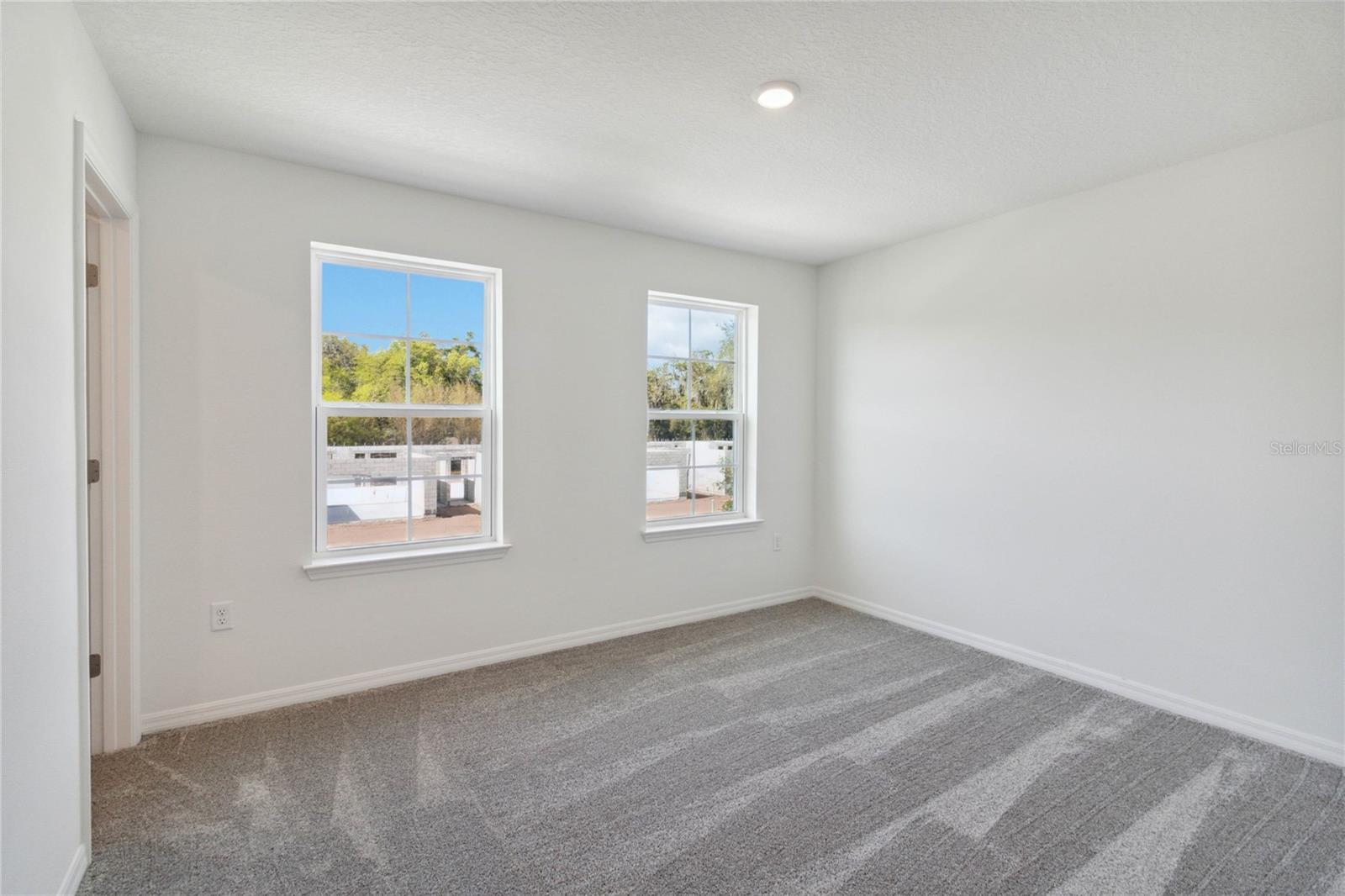Image 25 of 36 For 5244 Luisa Court
