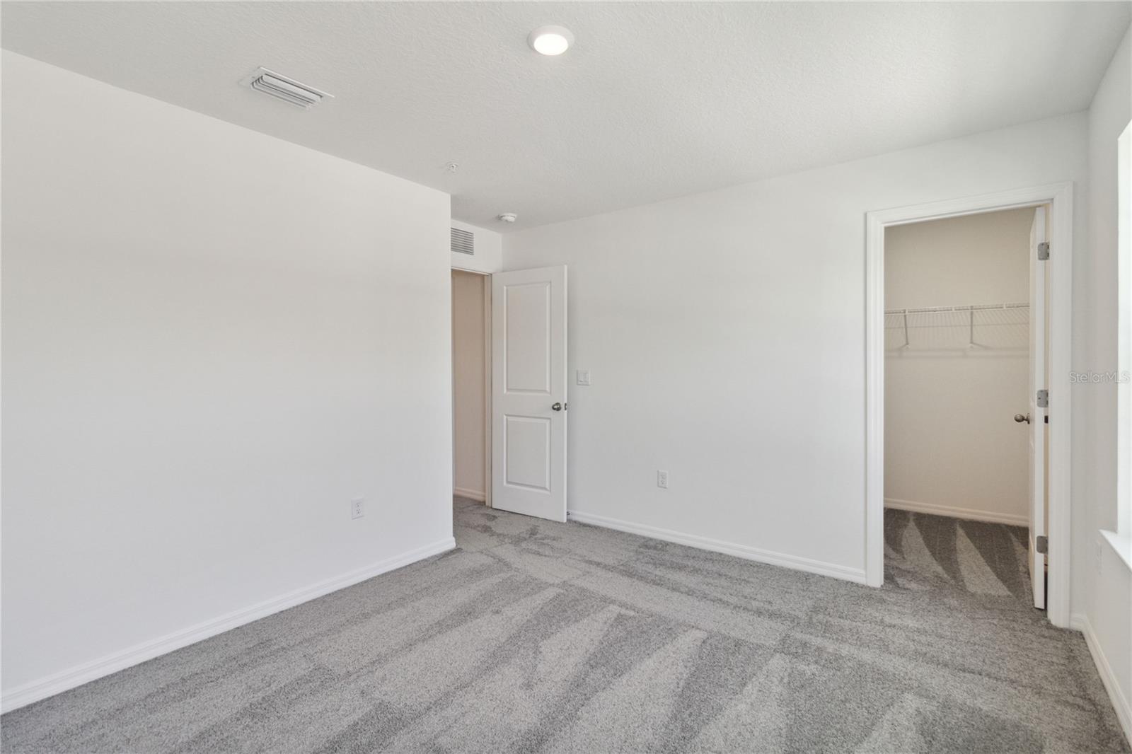 Image 26 of 36 For 5244 Luisa Court