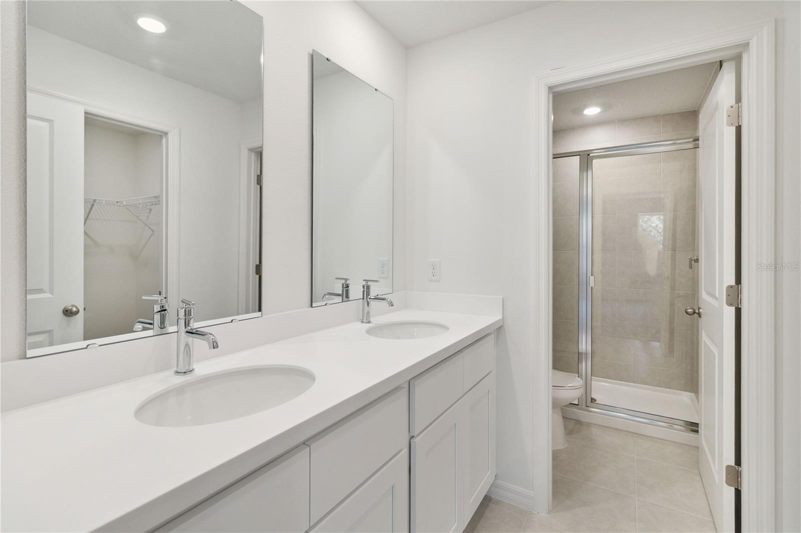 Image 28 of 36 For 5244 Luisa Court