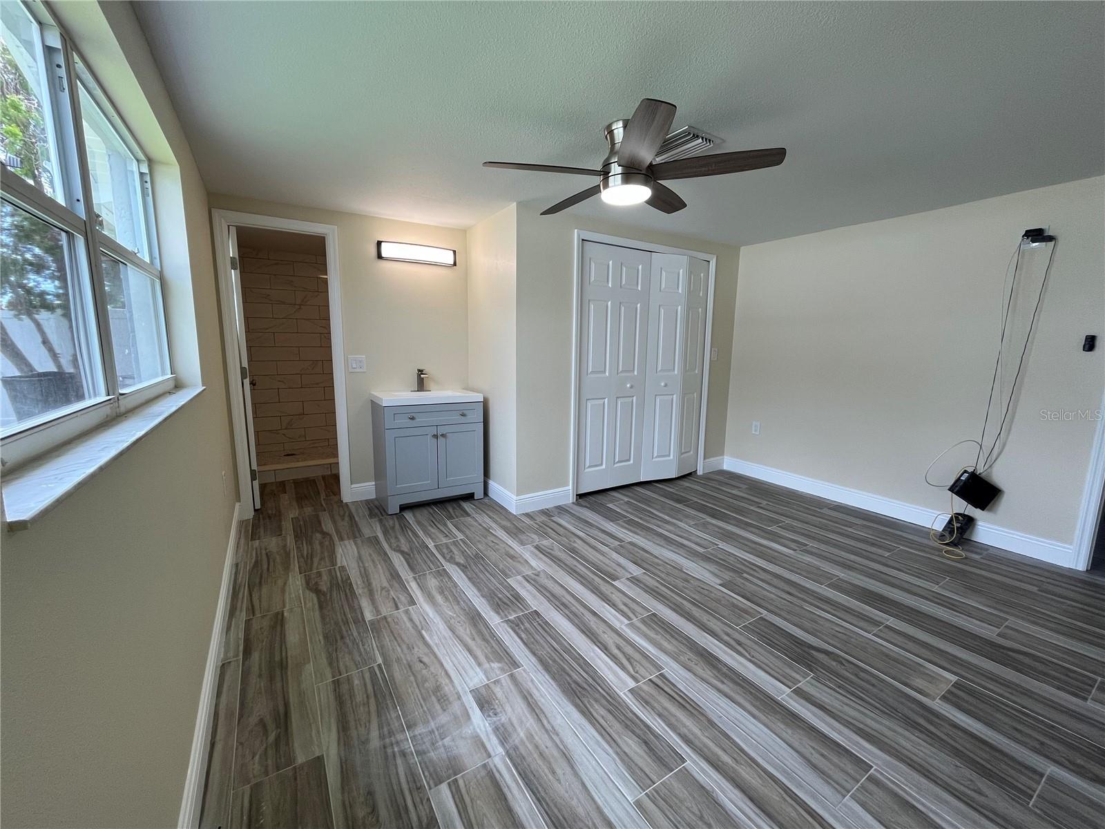 Image 10 of 26 For 13630 Lagoon Drive