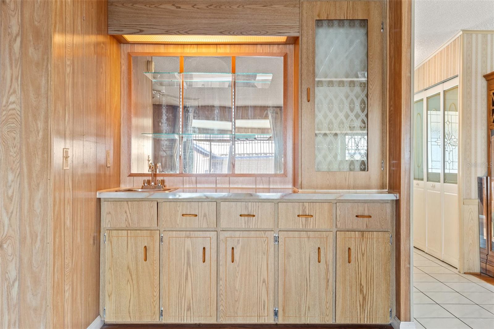 Image 32 of 40 For 14823 Rialto Avenue