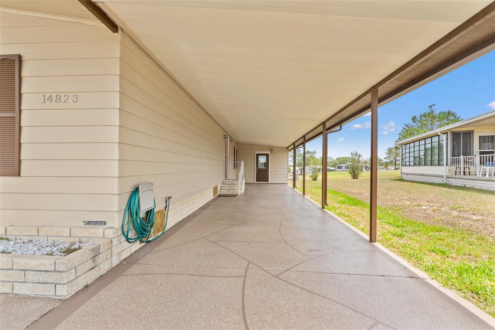 Image 36 of 40 For 14823 Rialto Avenue