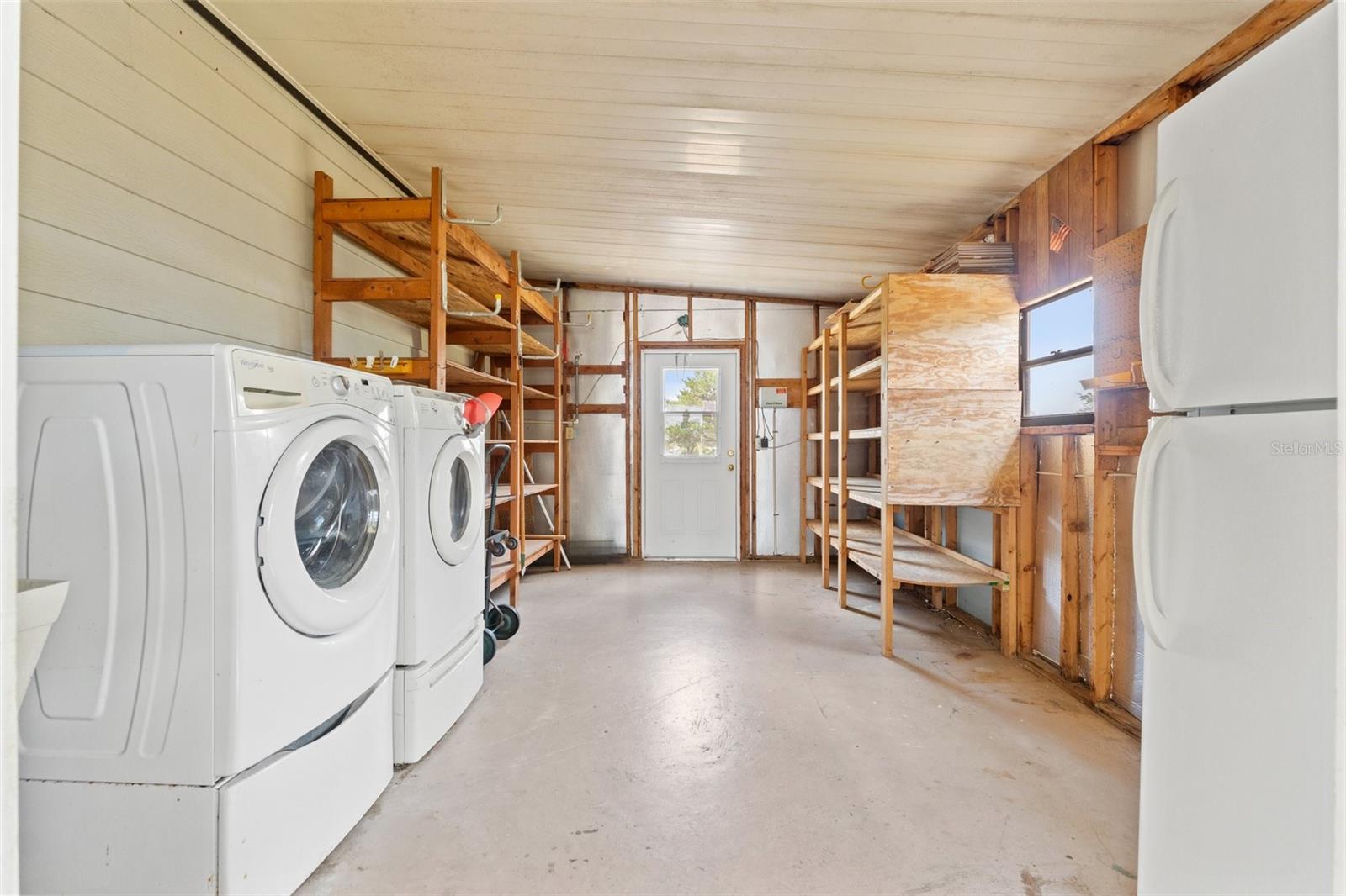 Image 38 of 40 For 14823 Rialto Avenue