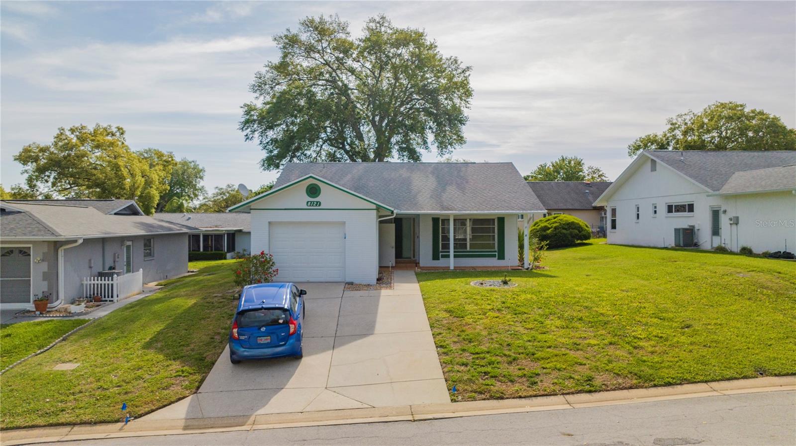 Image 2 of 41 For 8121 Casuarina Drive