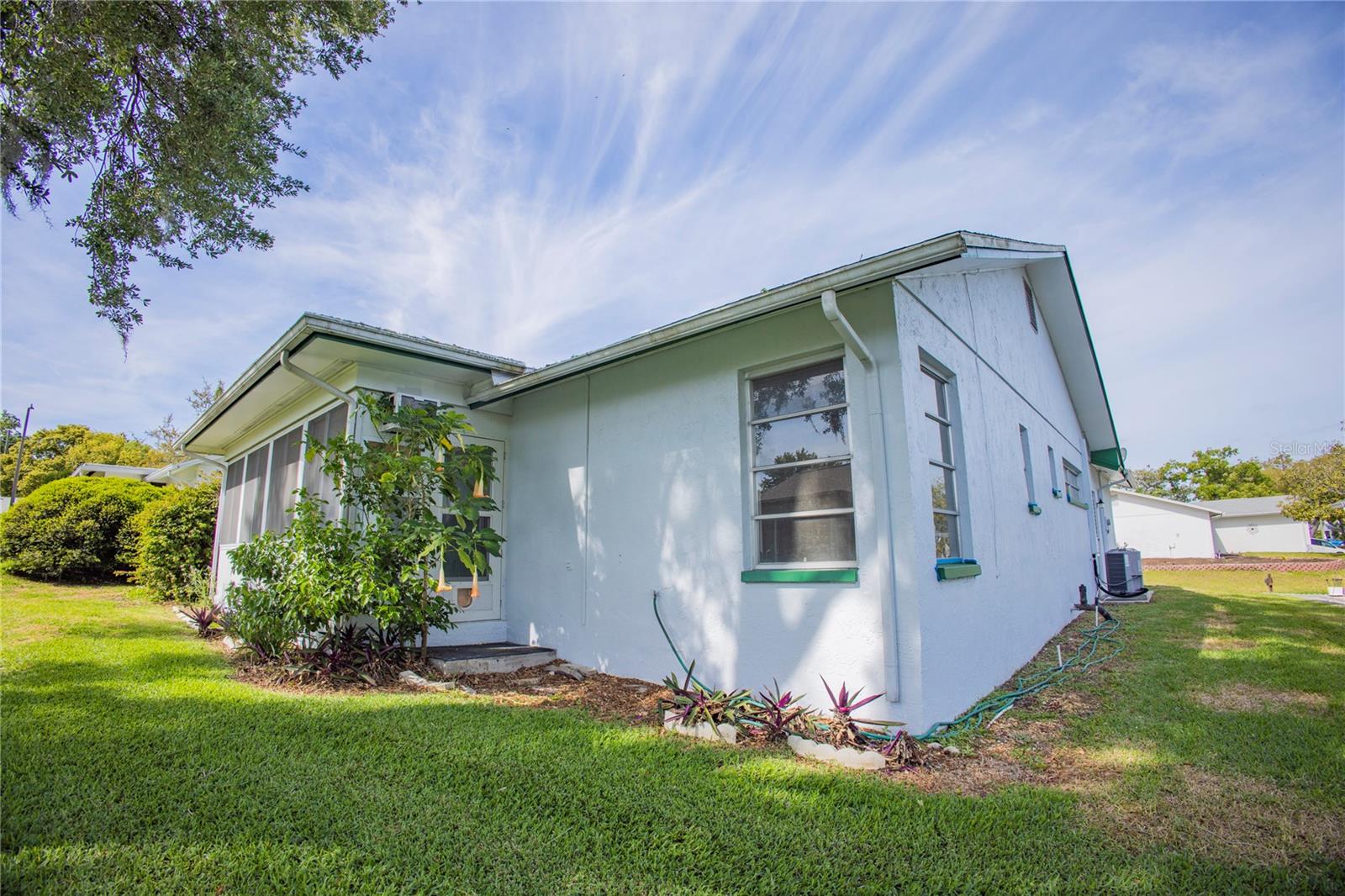 Image 37 of 41 For 8121 Casuarina Drive
