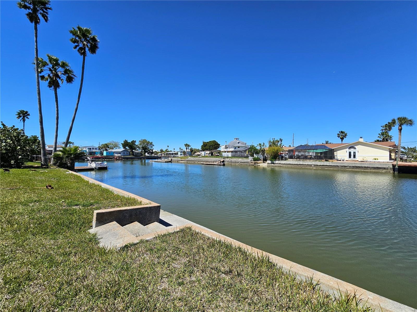 Image 3 of 6 For 0 Gulf Coast Dr Lot 4