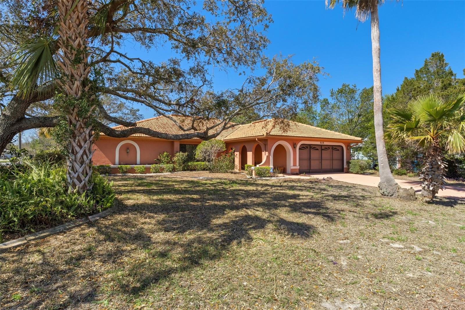 Image 4 of 55 For 8444 Boyce Street