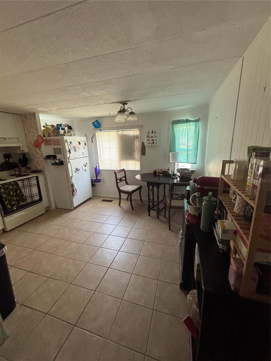 Image 5 of 32 For 7351 Sealawn Drive