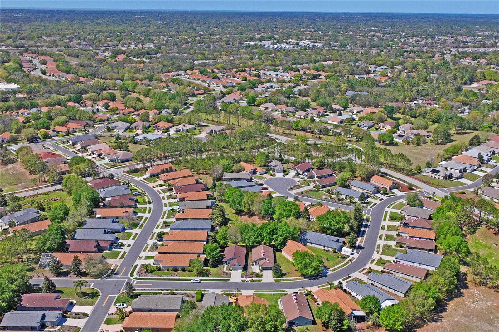 Listing photo id 50 for 303 Rochester Street