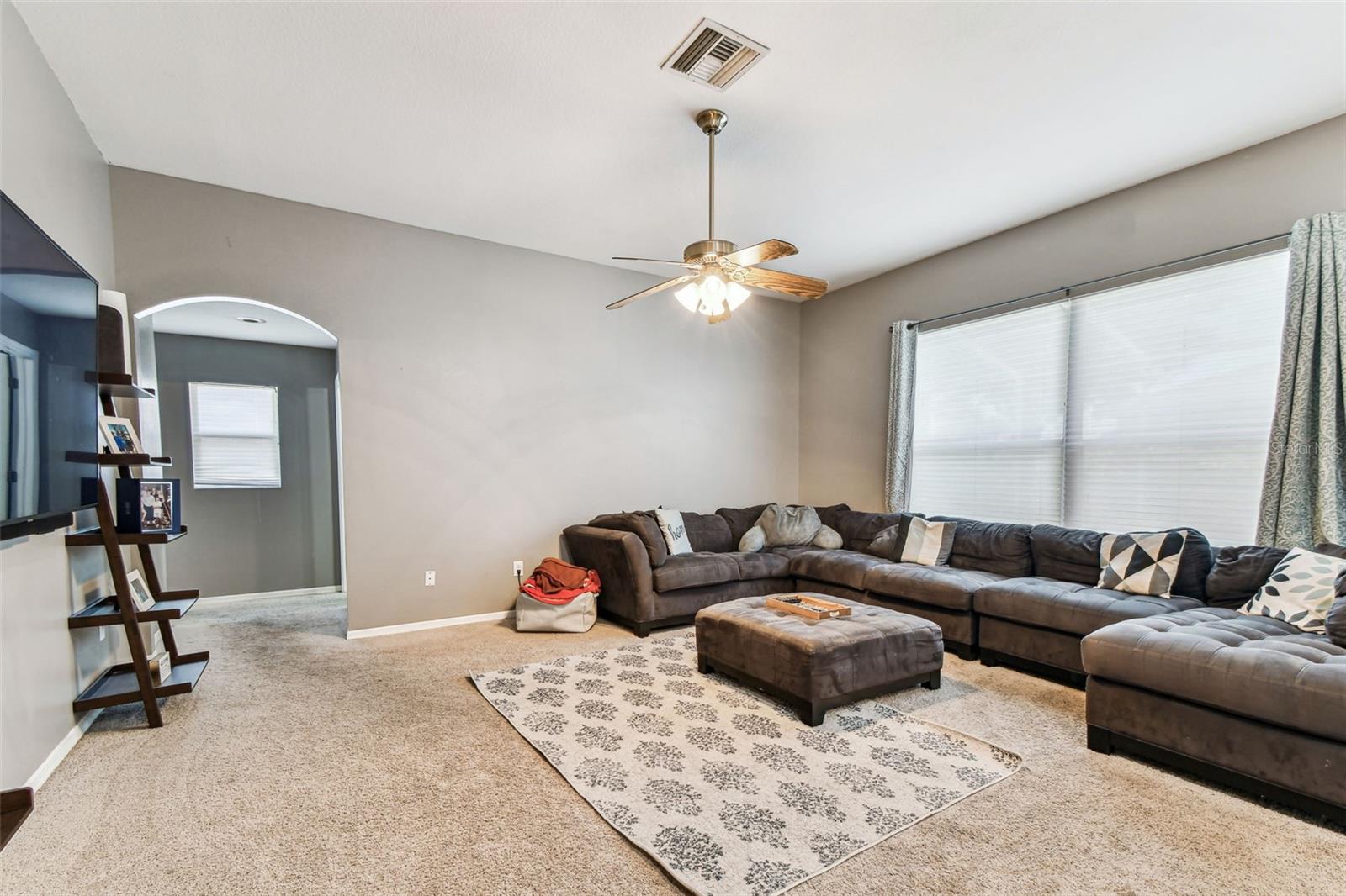 Image 15 of 31 For 22129 Yachtclub Terrace