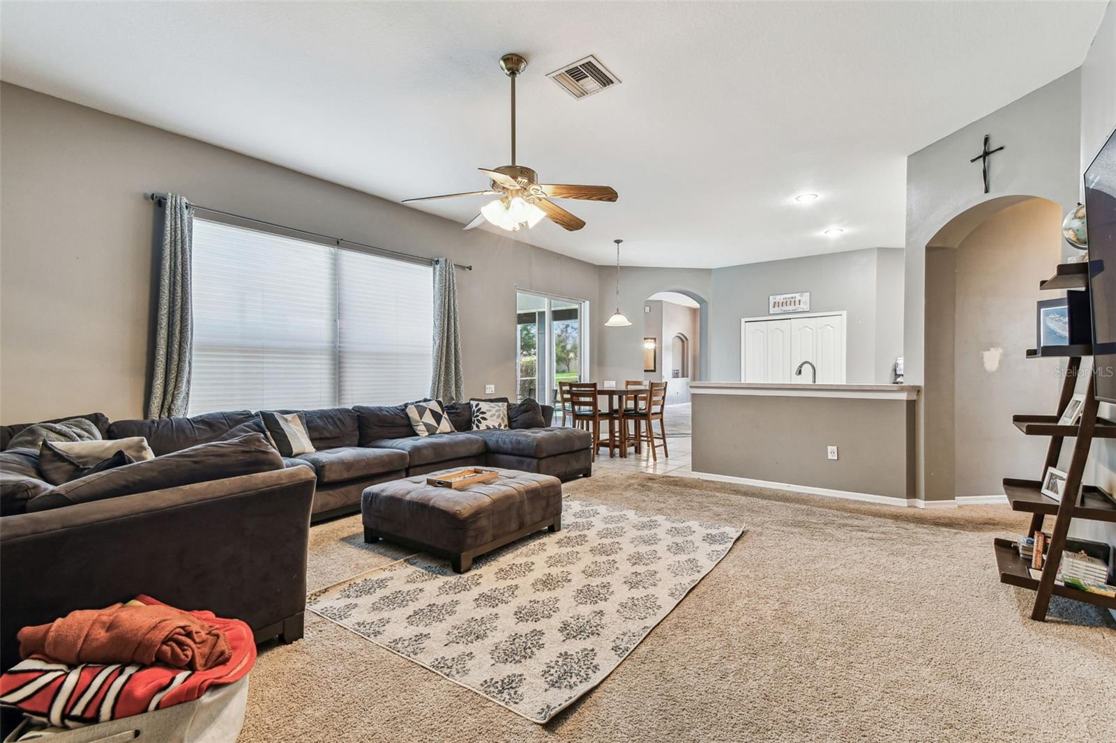 Image 17 of 31 For 22129 Yachtclub Terrace