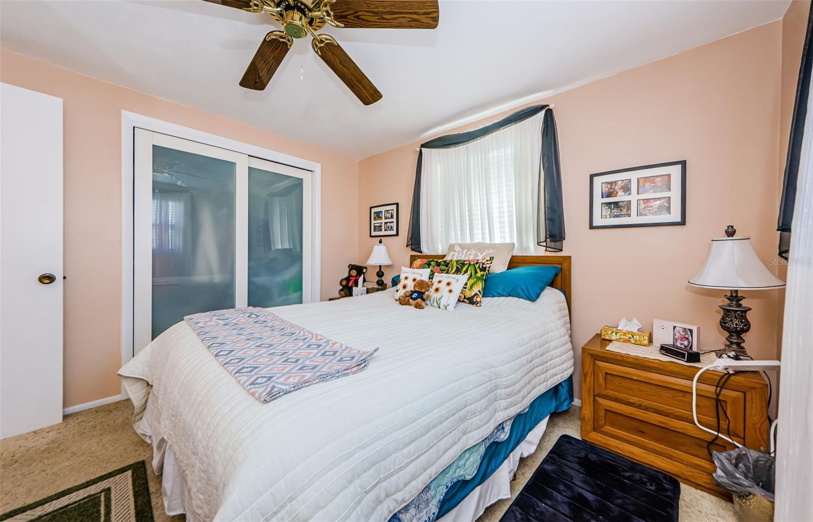 Listing photo id 40 for 4107 Glissade Drive