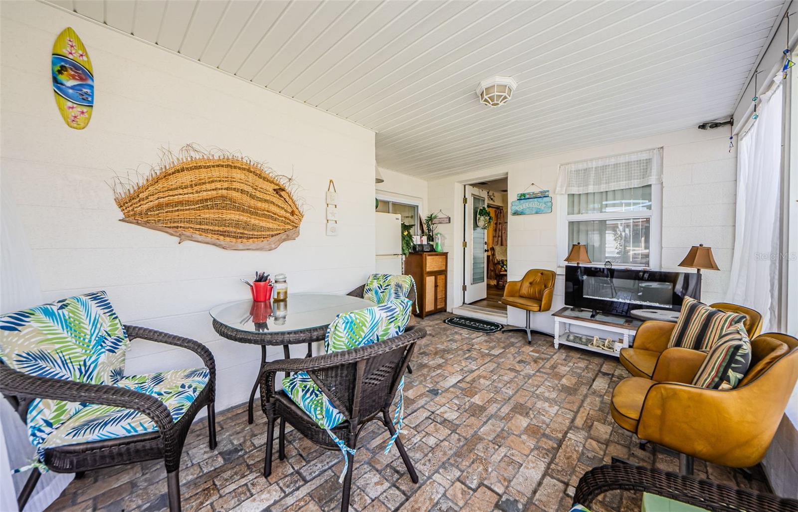 Listing photo id 44 for 4107 Glissade Drive