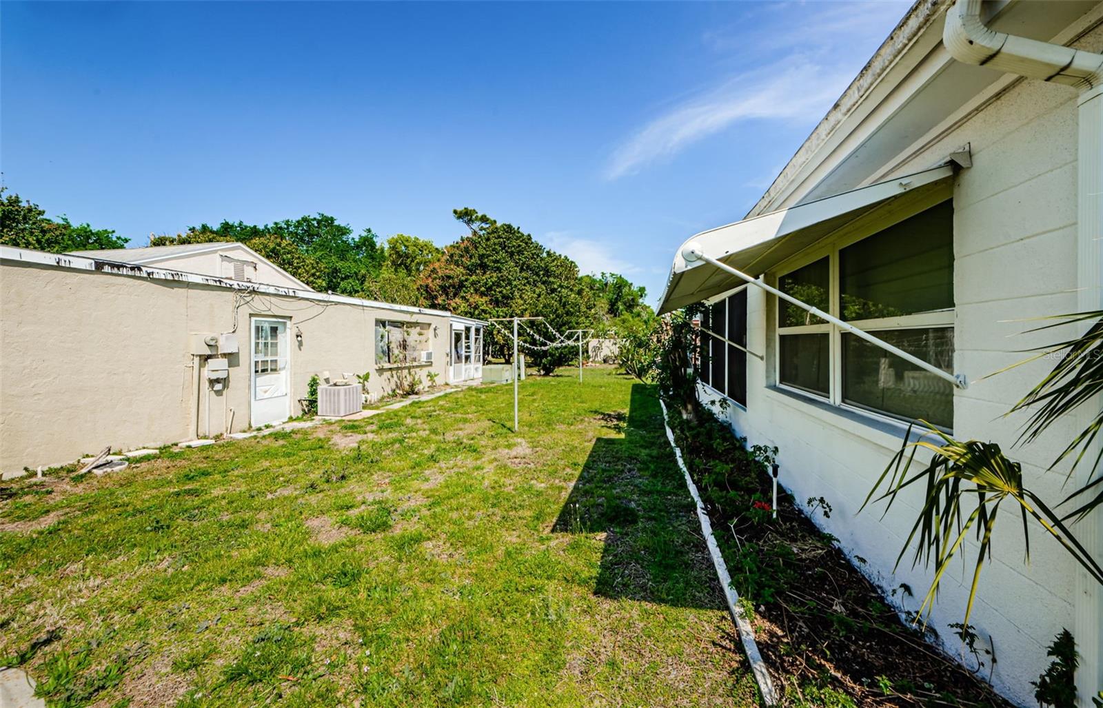 Listing photo id 51 for 4107 Glissade Drive