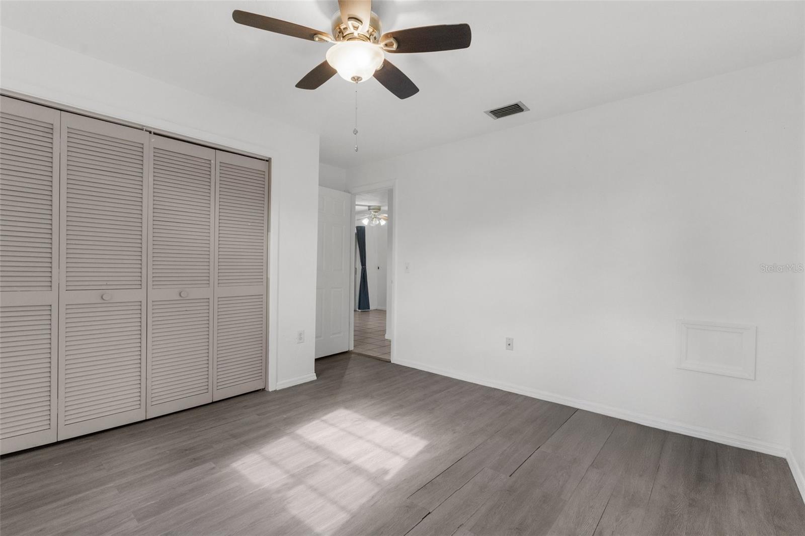 Image 21 of 28 For 8364 Eldridge Road