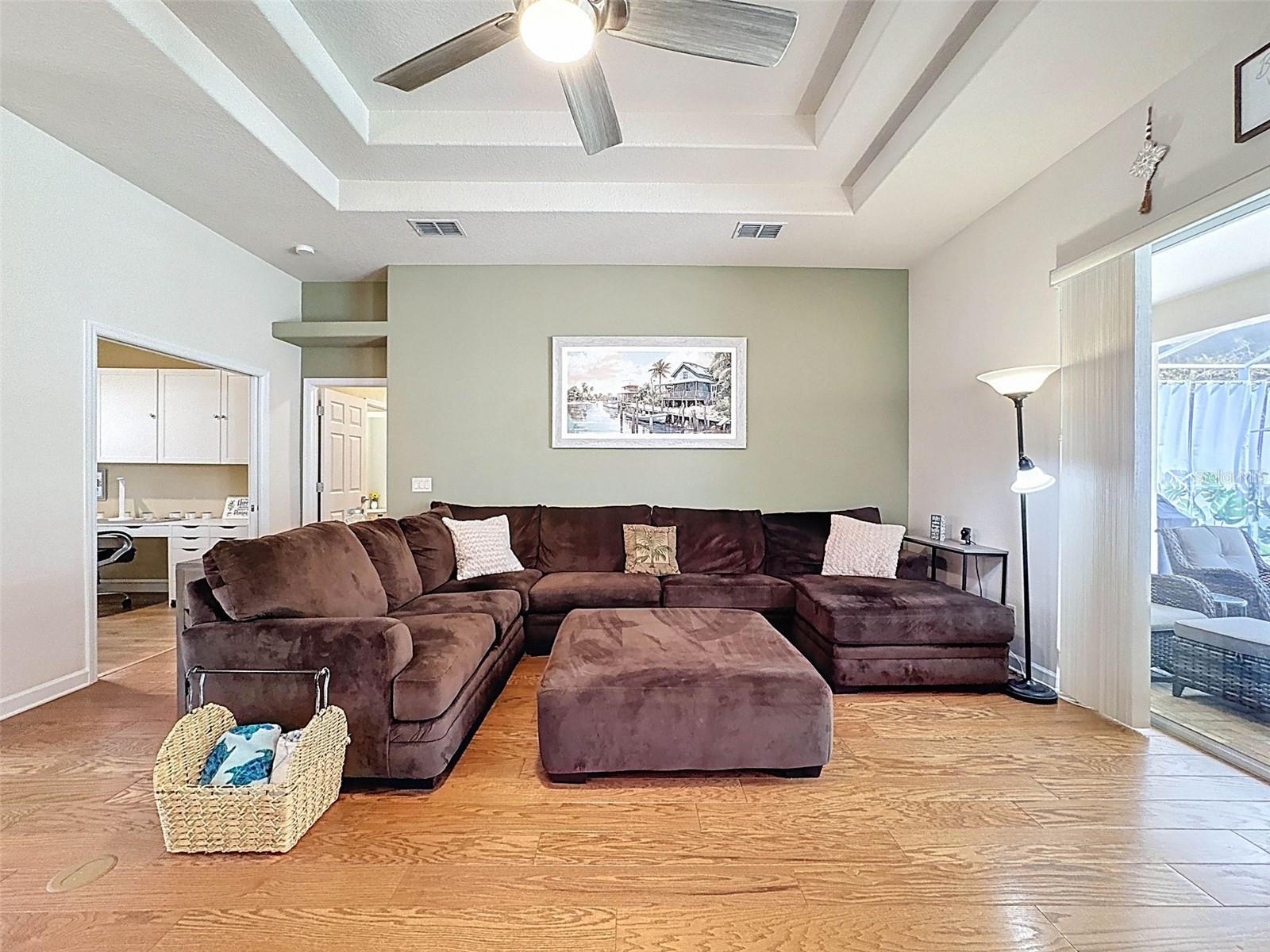 Image 10 of 65 For 184 Cypress Boulevard E