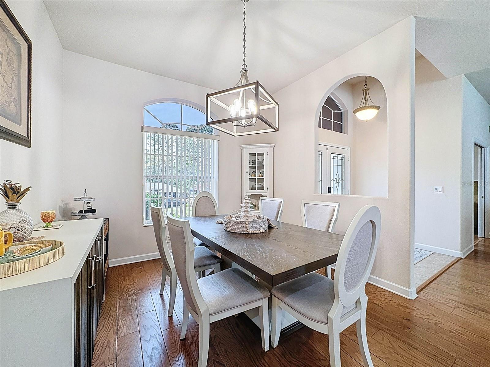 Image 16 of 65 For 184 Cypress Boulevard E