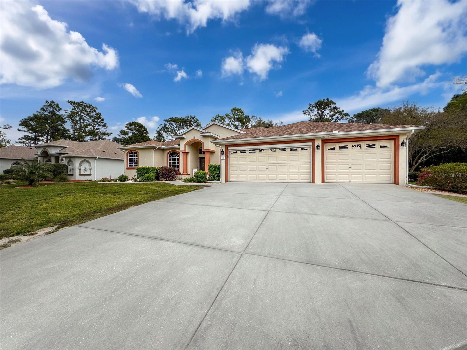 Image 2 of 65 For 184 Cypress Boulevard E