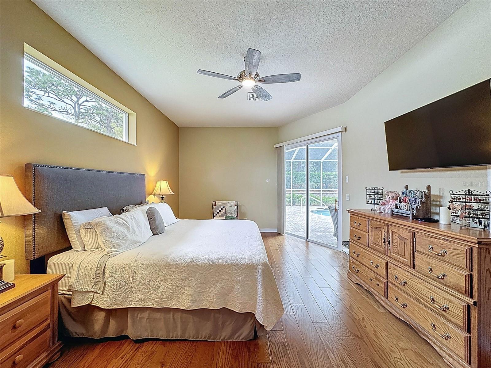 Image 29 of 65 For 184 Cypress Boulevard E
