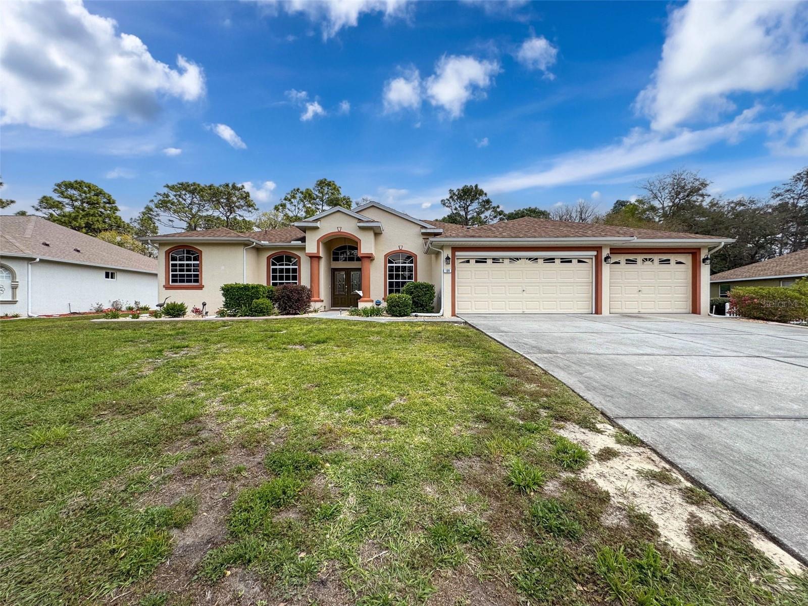 Image 3 of 65 For 184 Cypress Boulevard E