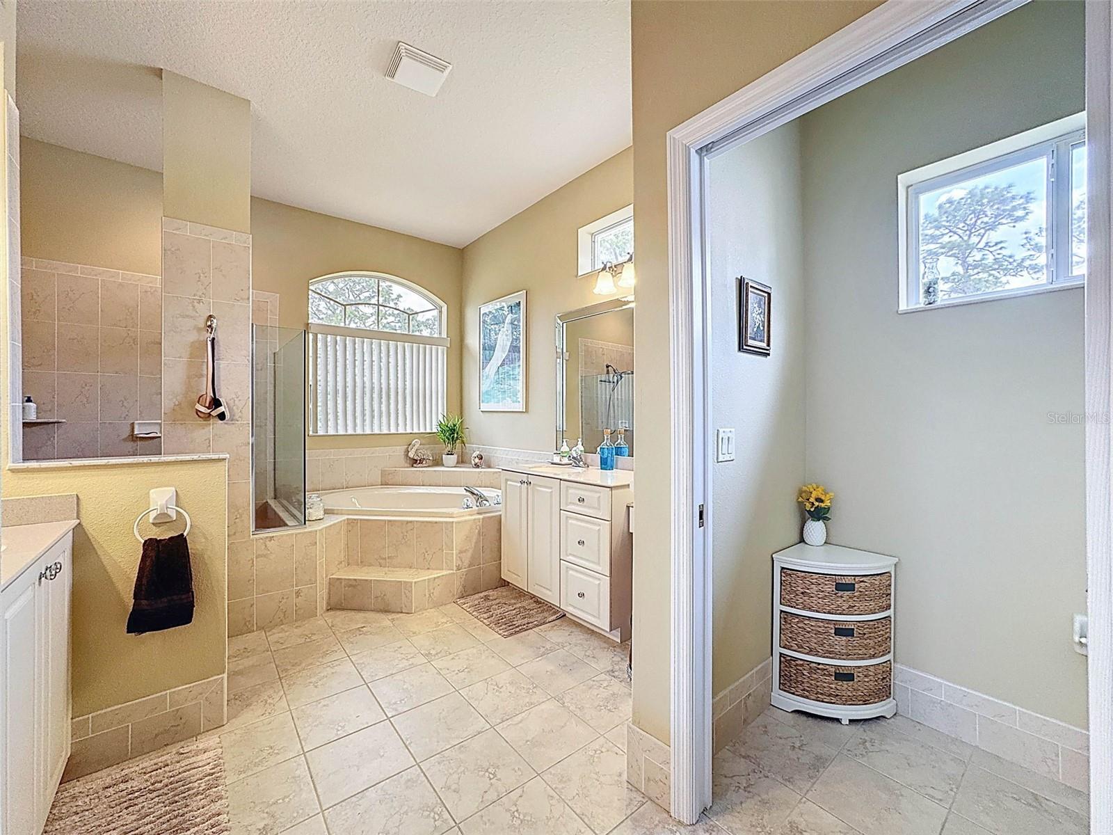 Image 35 of 65 For 184 Cypress Boulevard E