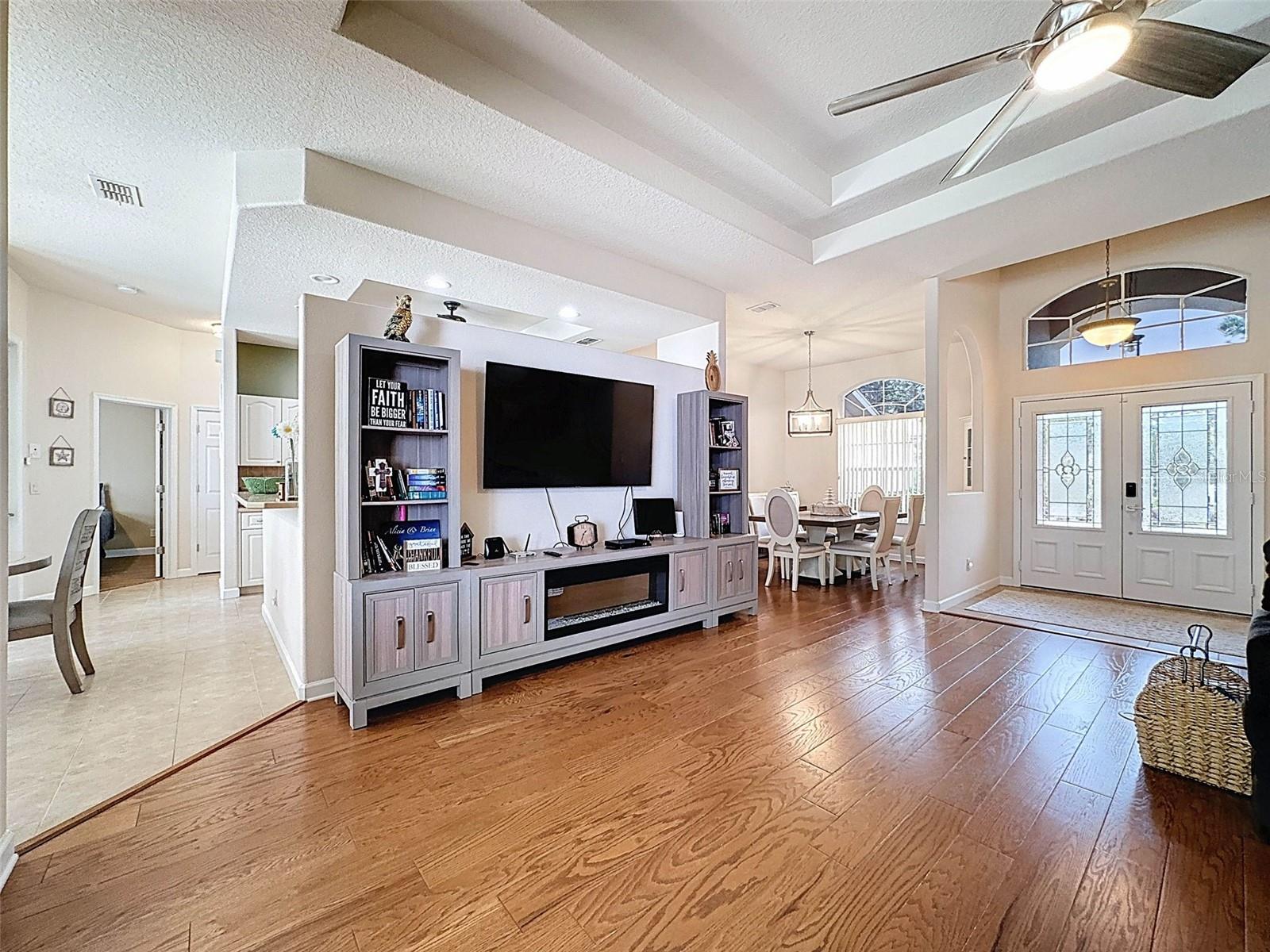 Image 8 of 65 For 184 Cypress Boulevard E