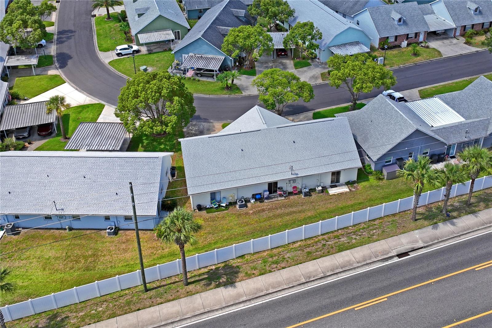 Listing photo id 31 for 6709 Devonshire Ln 10a