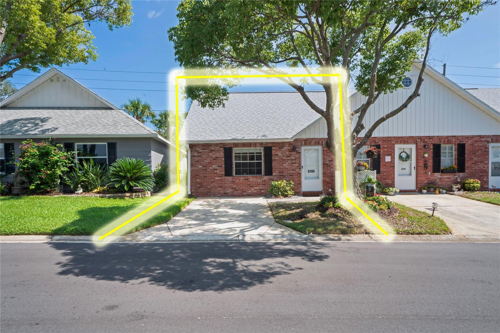 Listing photo id 42 for 6709 Devonshire Ln 10a