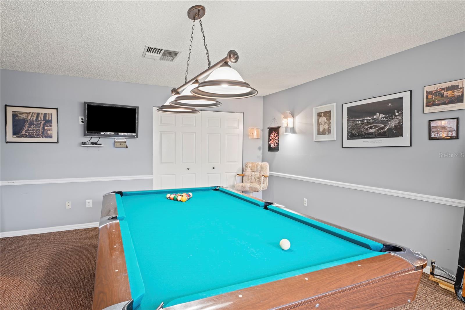 Listing photo id 46 for 6709 Devonshire Ln 10a