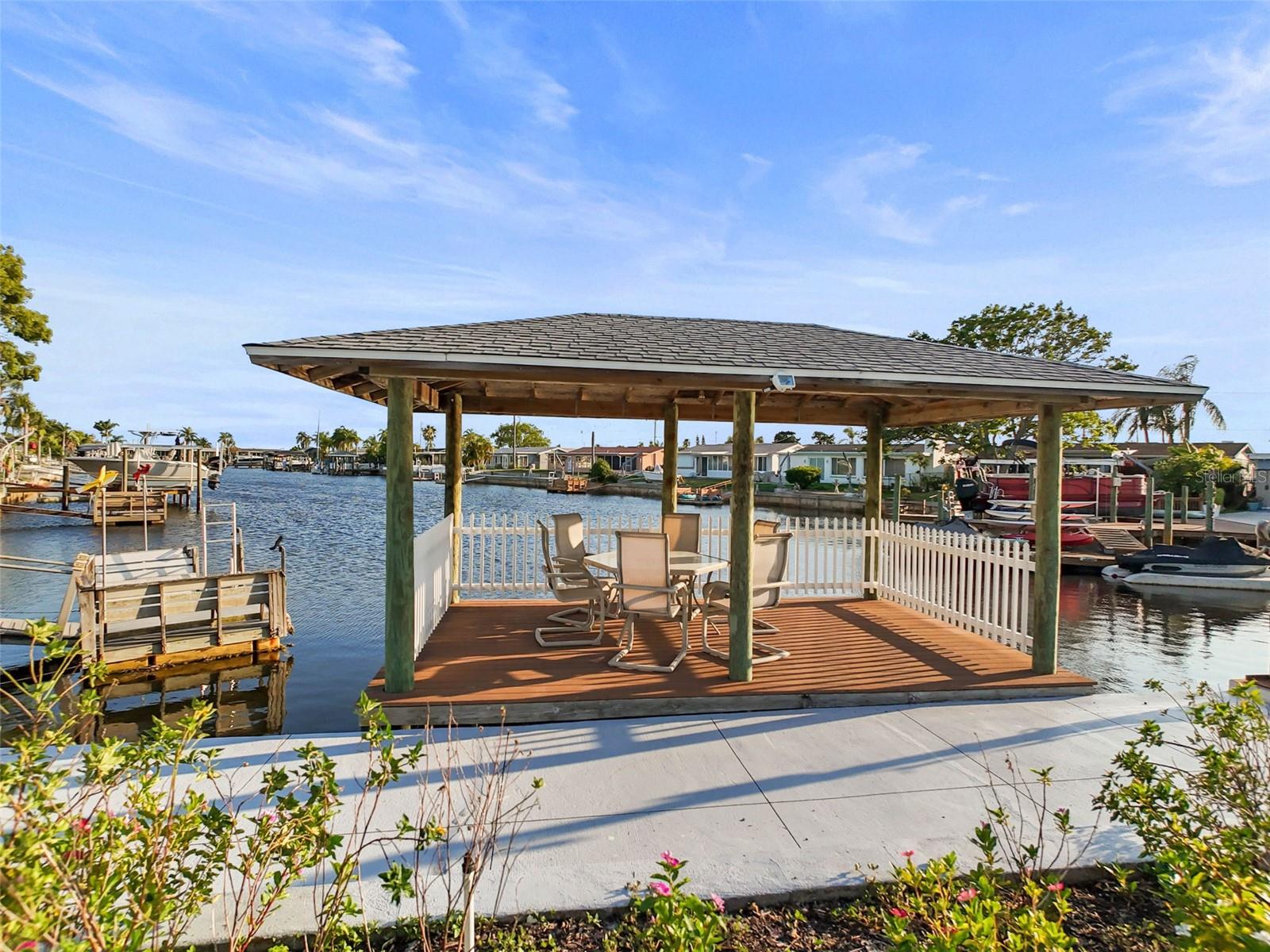 Image 11 of 23 For 6536 Beach Boulevard
