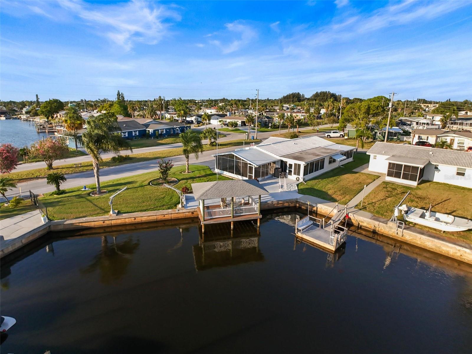 Image 15 of 23 For 6536 Beach Boulevard