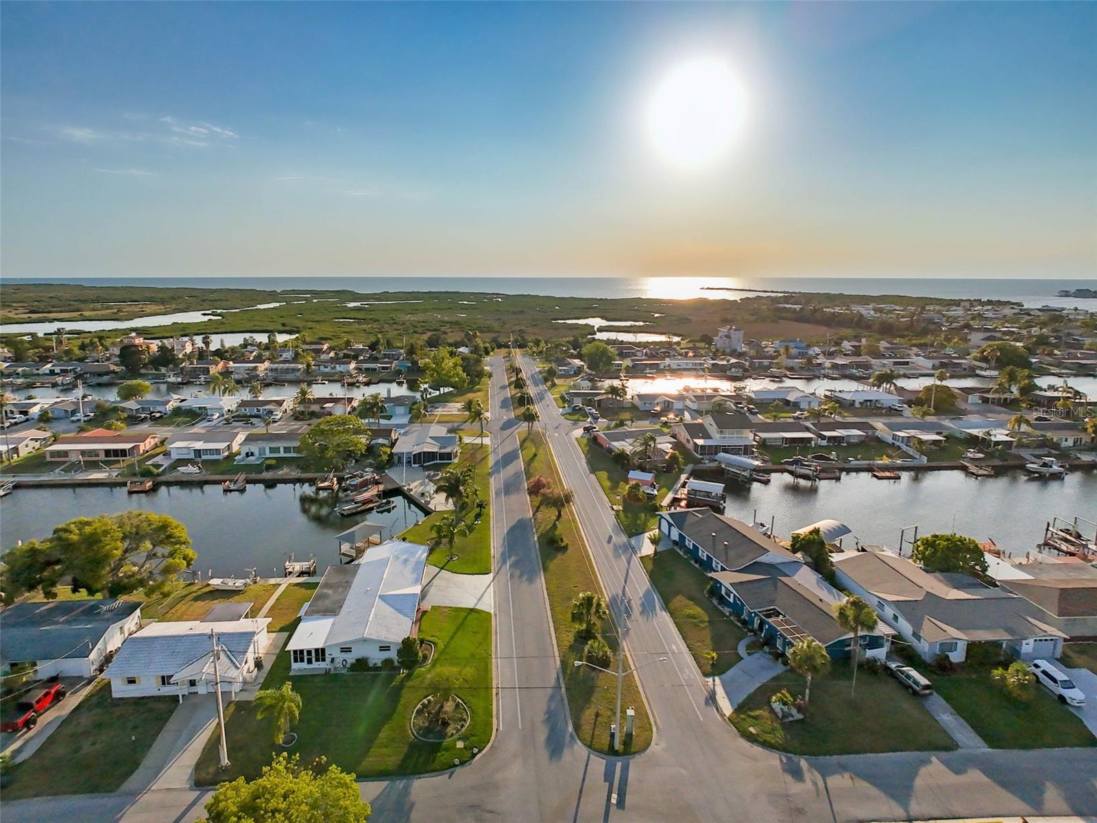 Image 20 of 23 For 6536 Beach Boulevard