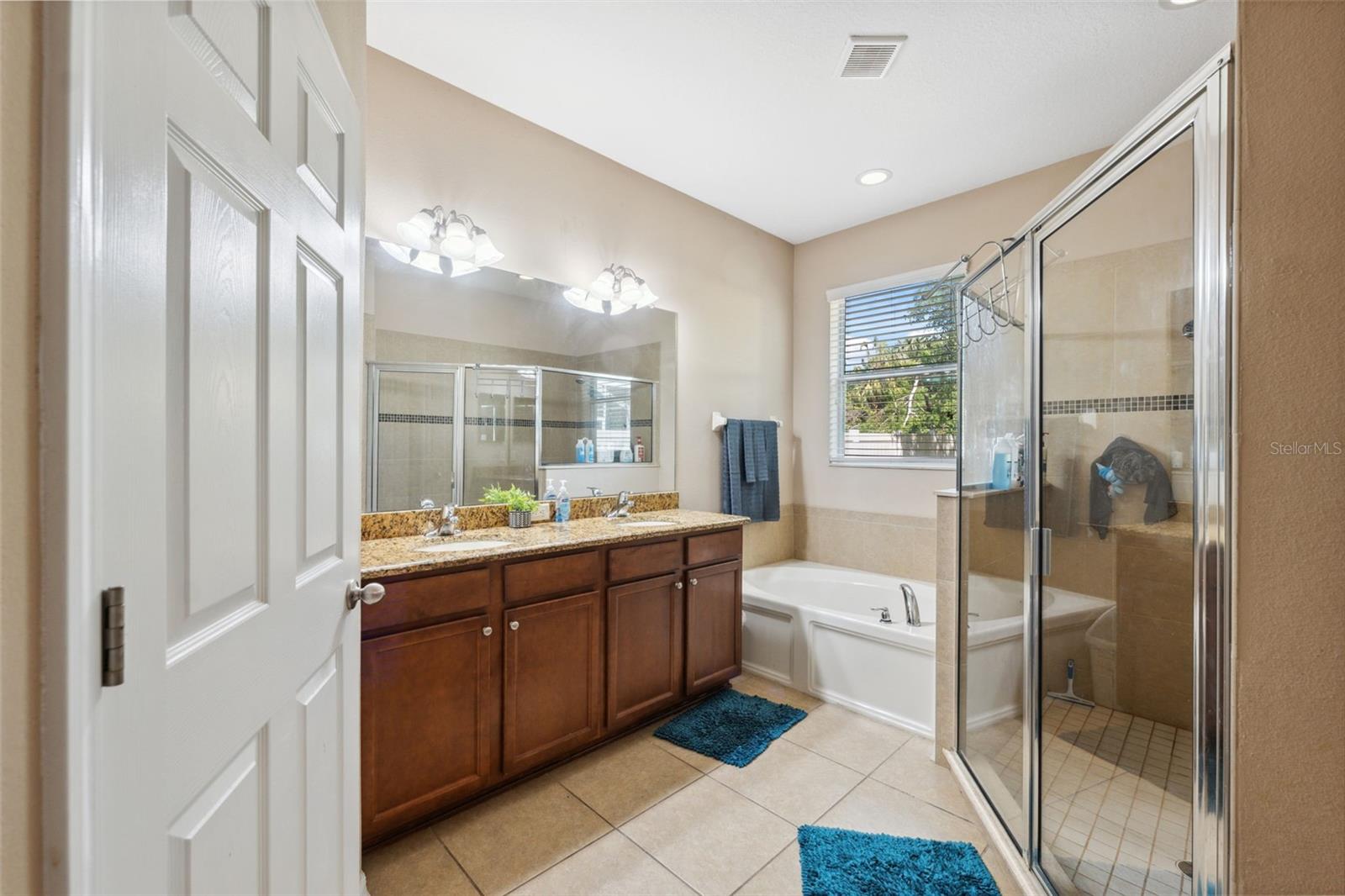 Image 23 of 55 For 1250 Halapa Way