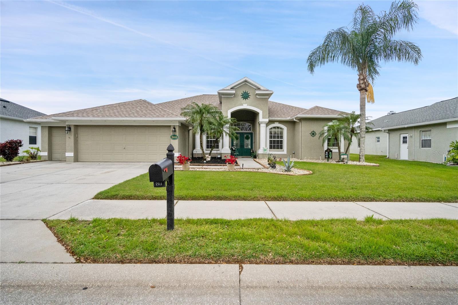 Details for 7511 Melogold Circle, LAND O LAKES, FL 34637