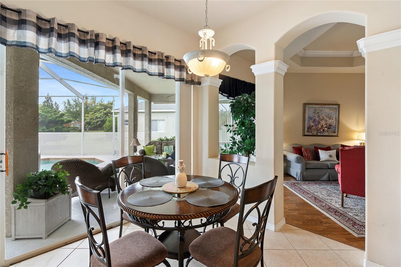 Image 20 of 49 For 7511 Melogold Circle