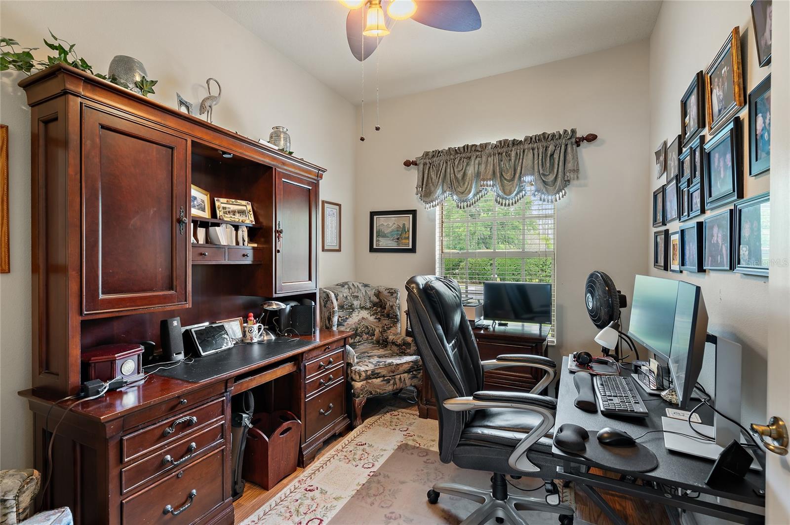 Image 9 of 49 For 7511 Melogold Circle