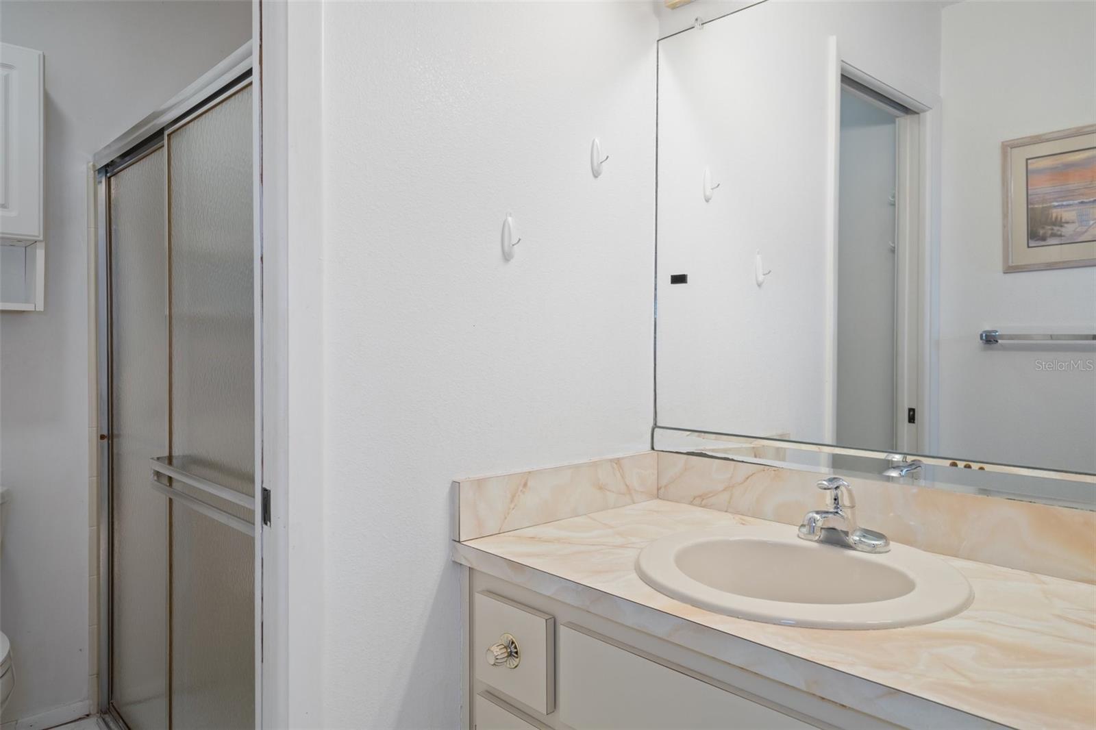 Image 17 of 32 For 12505 Dearborn Drive C