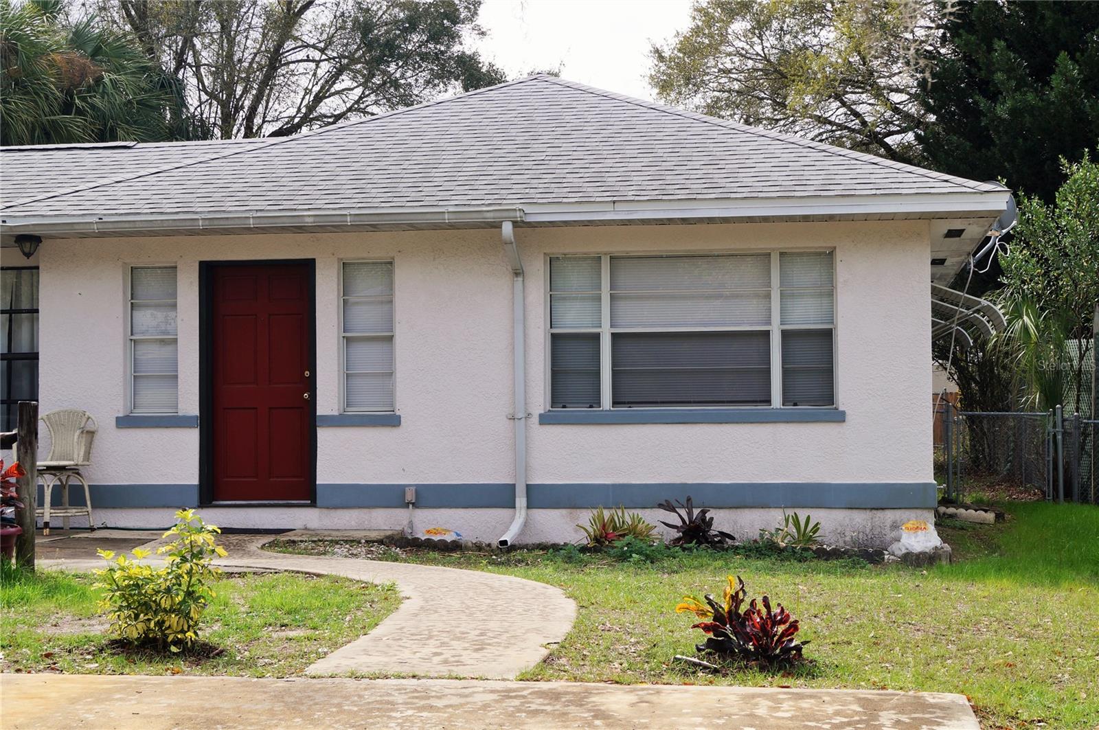 Image 2 of 33 For 6106 Montana Avenue