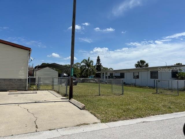 Listing photo id 9 for 13126 Keel Court