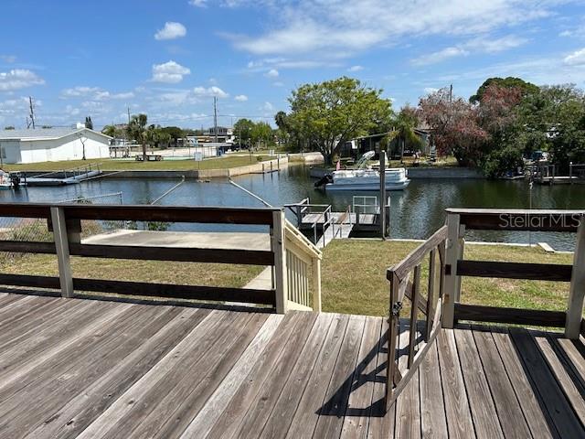 Listing photo id 1 for 13126 Keel Court
