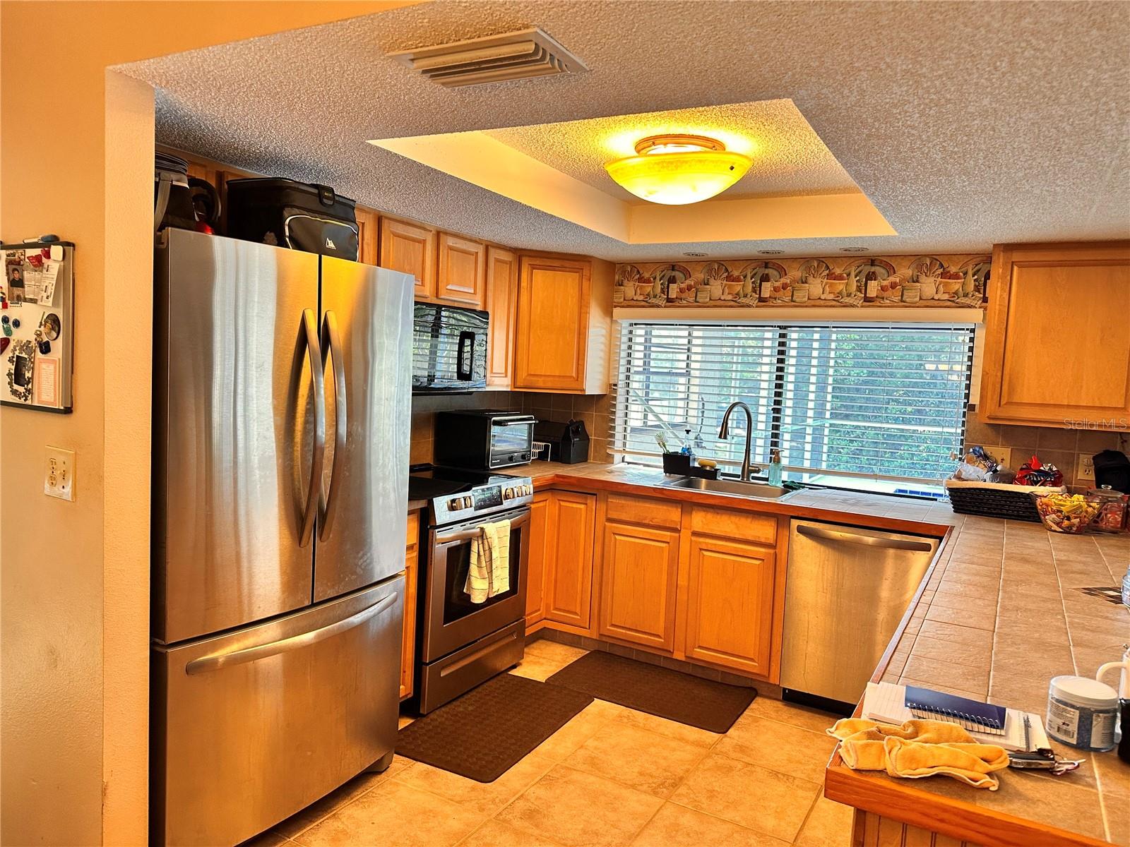 Listing photo id 1 for 2349 Holston Avenue
