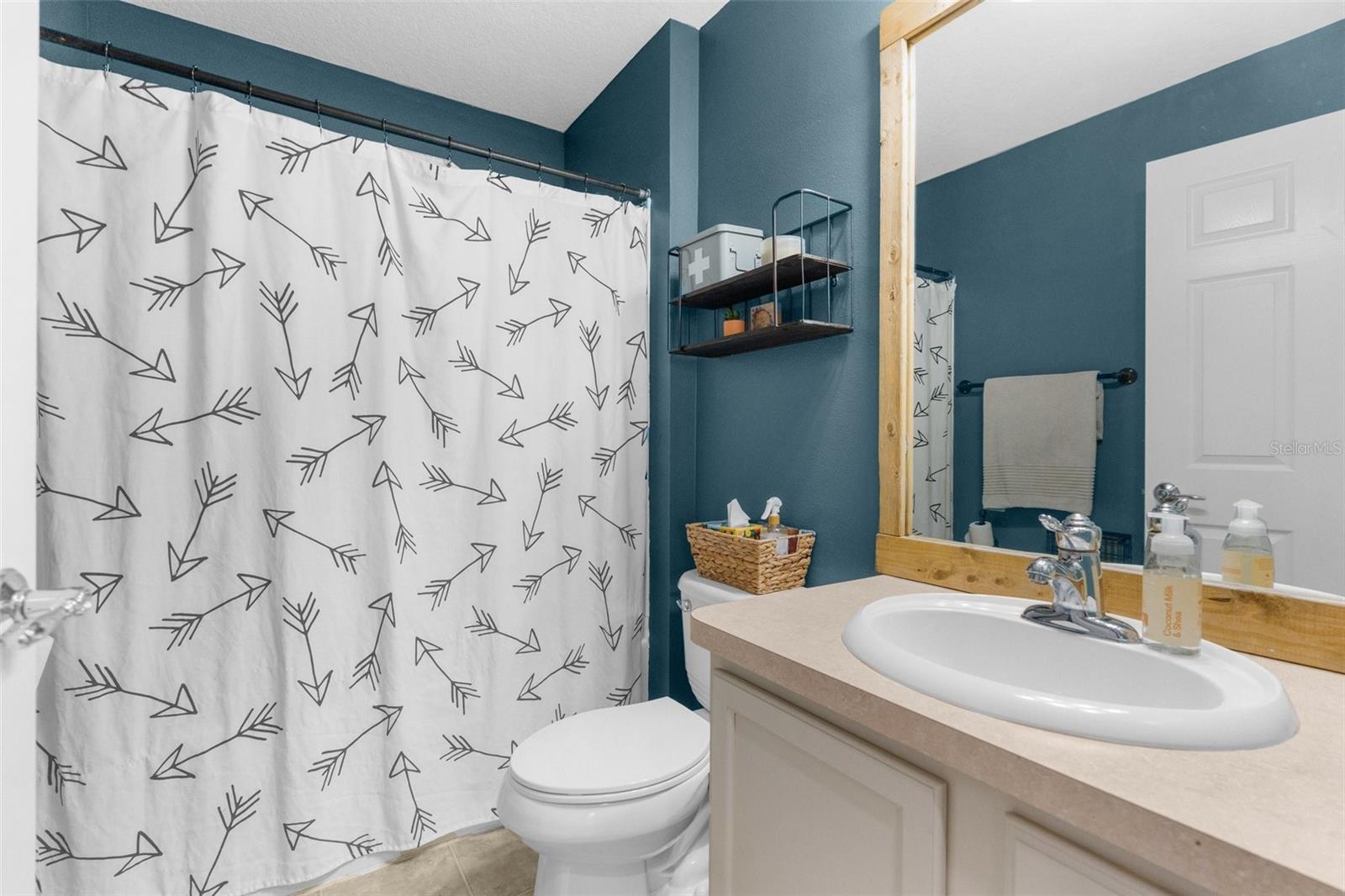 Listing photo id 24 for 14581 Wake Robin Drive