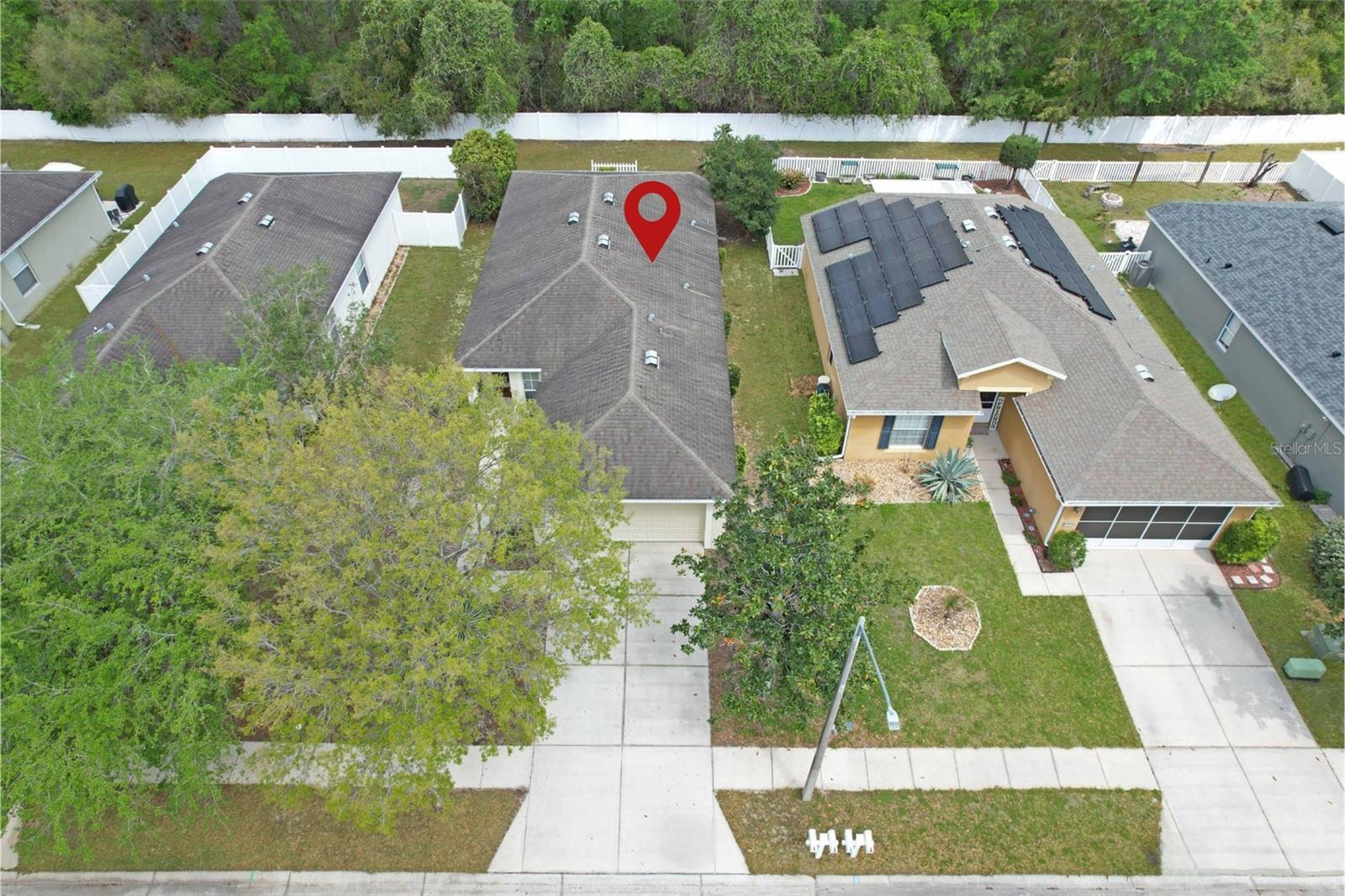 Listing photo id 29 for 14581 Wake Robin Drive