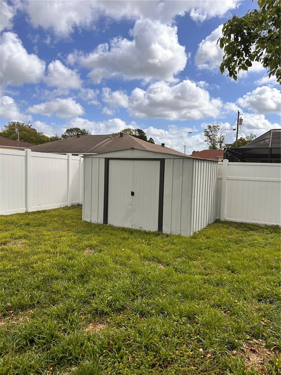 Image 18 of 22 For 10405 Lafoy Road