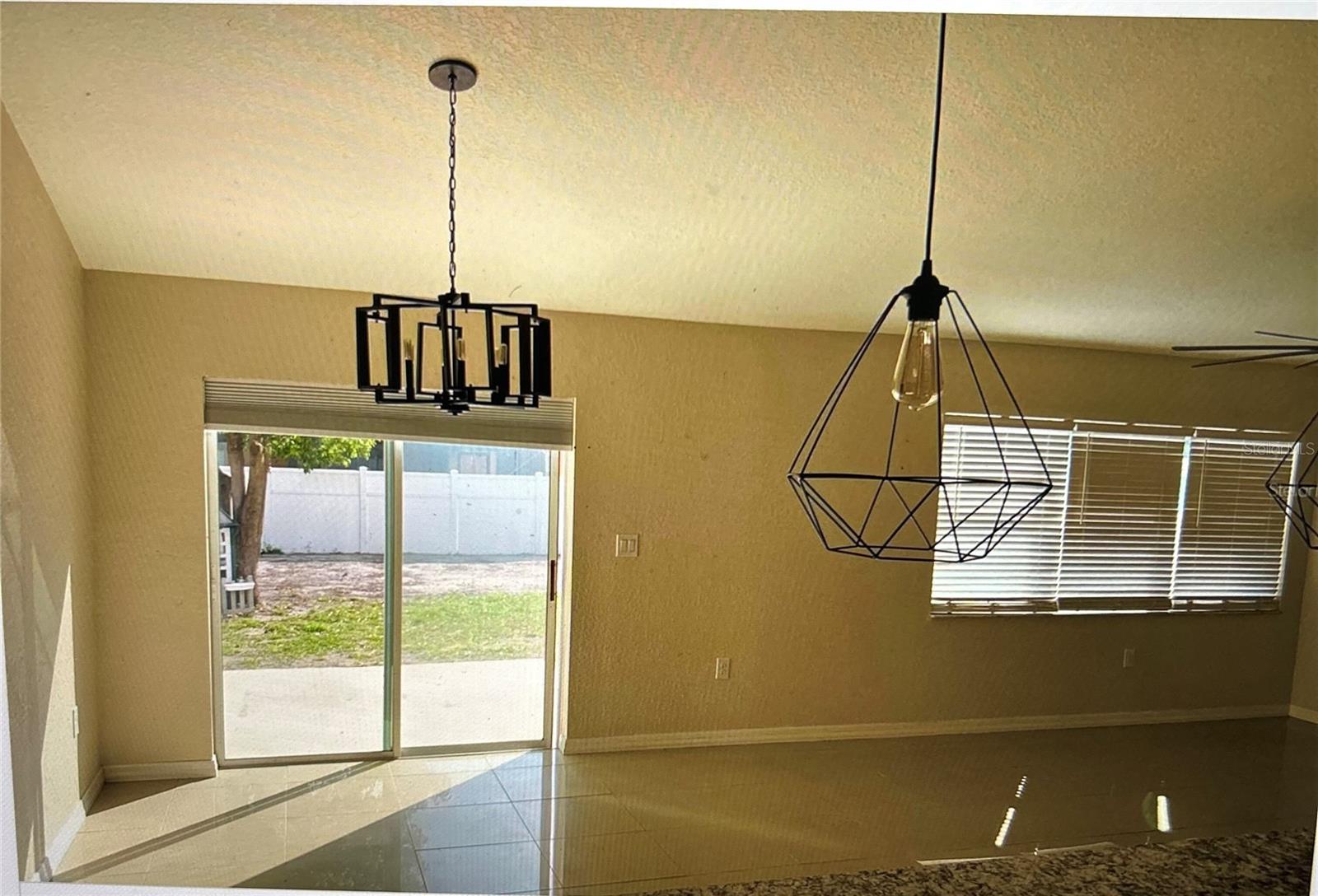 Image 3 of 22 For 10405 Lafoy Road