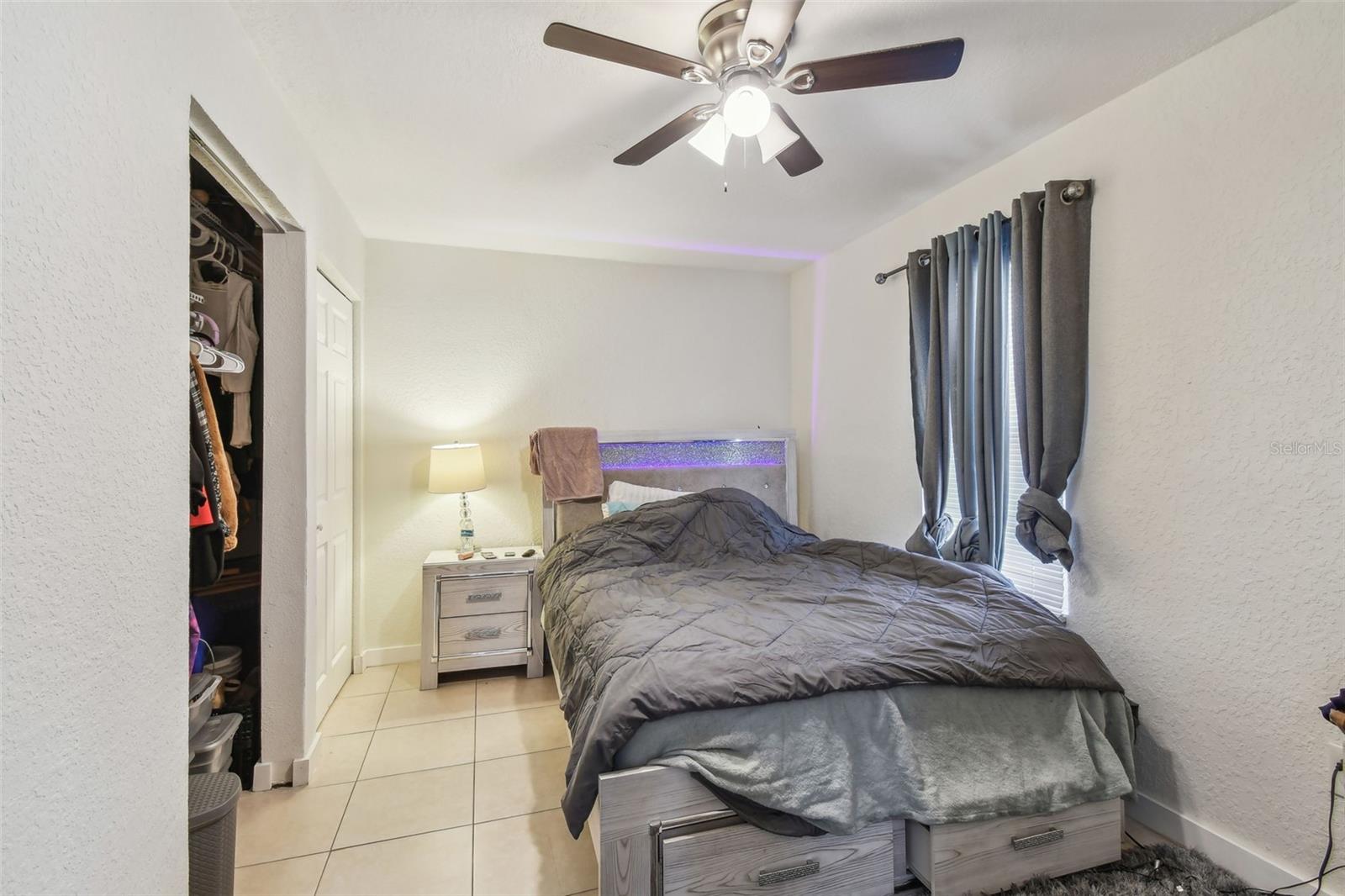 Listing photo id 33 for 1316 Melrose Avenue S