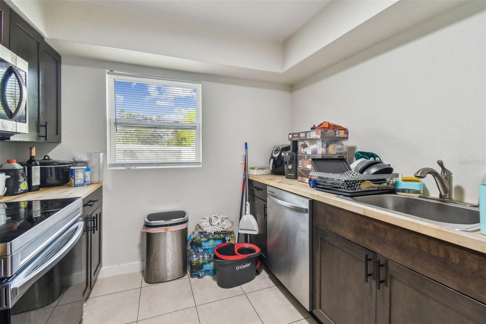 Listing photo id 36 for 1316 Melrose Avenue S