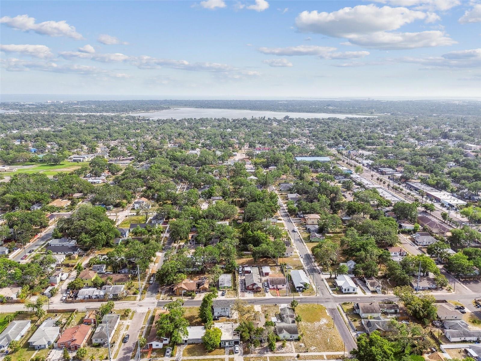 Listing photo id 42 for 1316 Melrose Avenue S