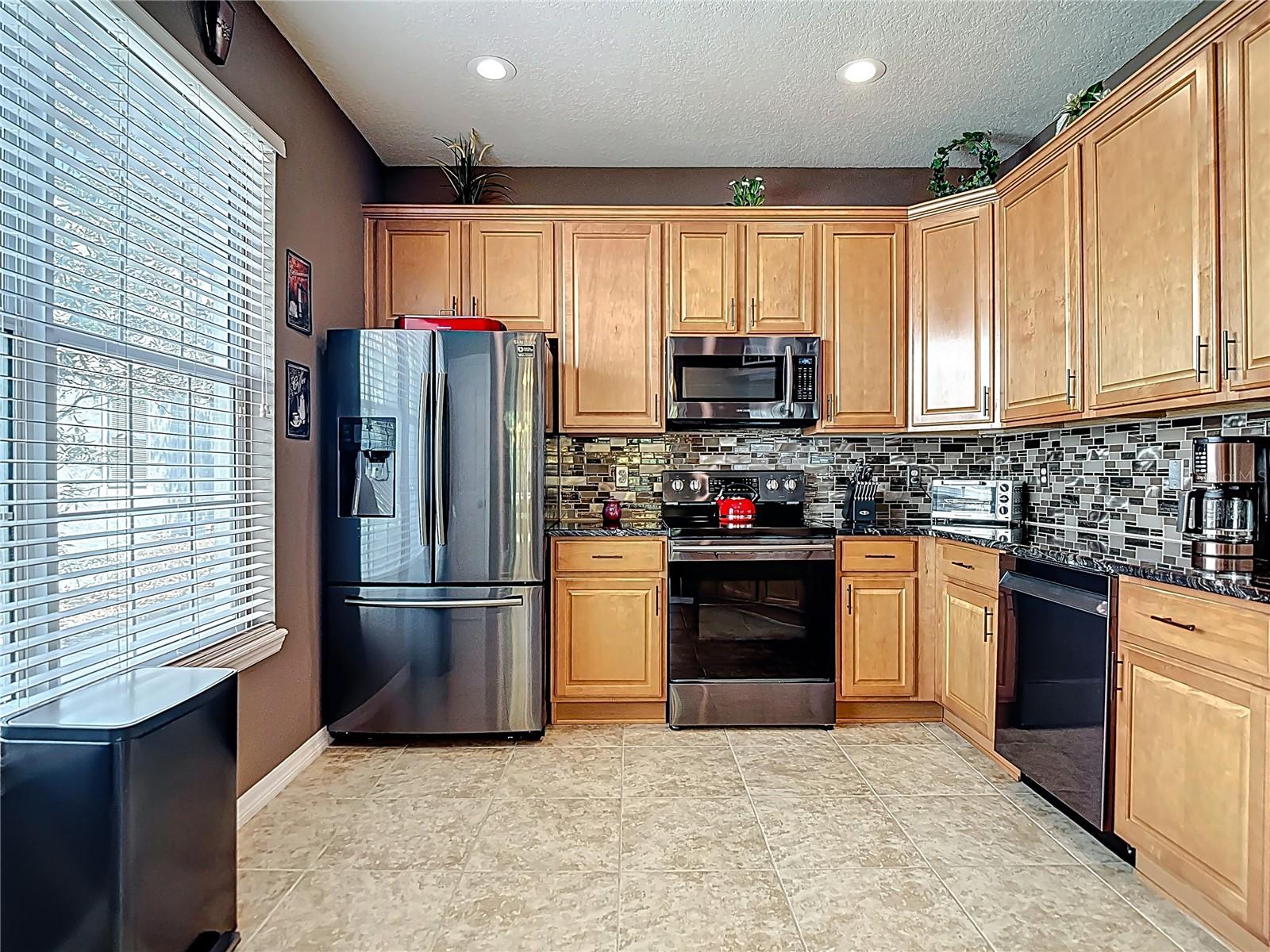 Image 13 of 53 For 6821 Breezy Palm Drive