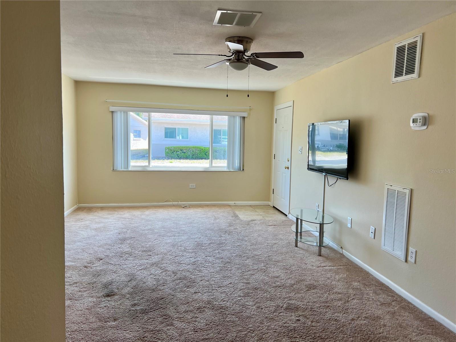 Image 14 of 54 For 4653 Cambridge Avenue 4653